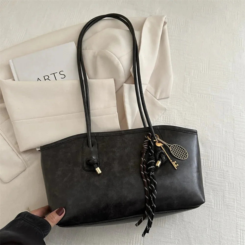 Lucy Shoulder Bag