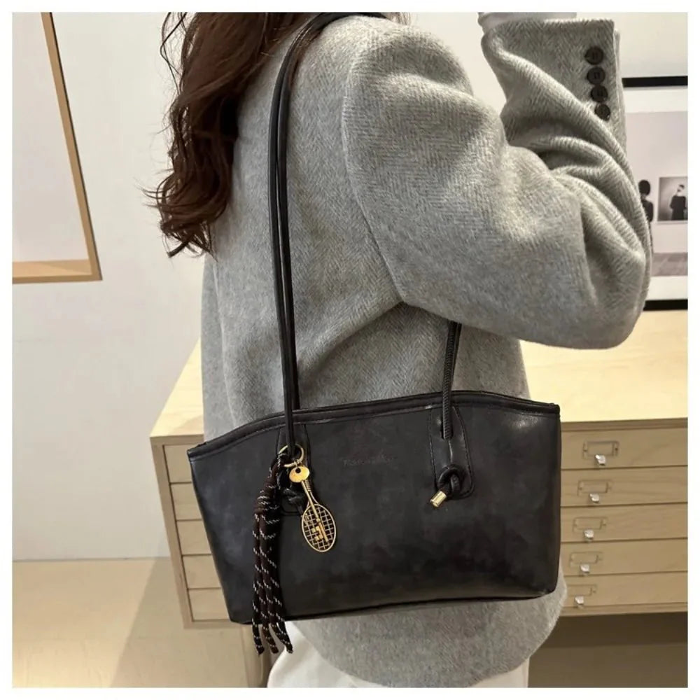 Lucy Shoulder Bag