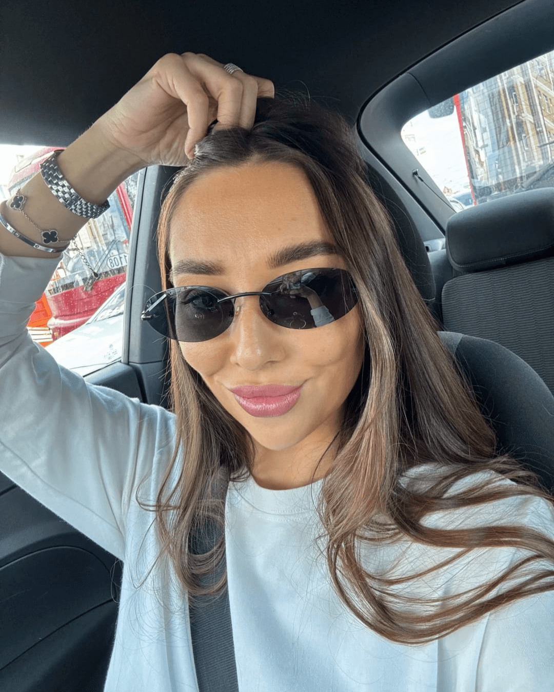 Scarlett Oval Retro Sunglasses