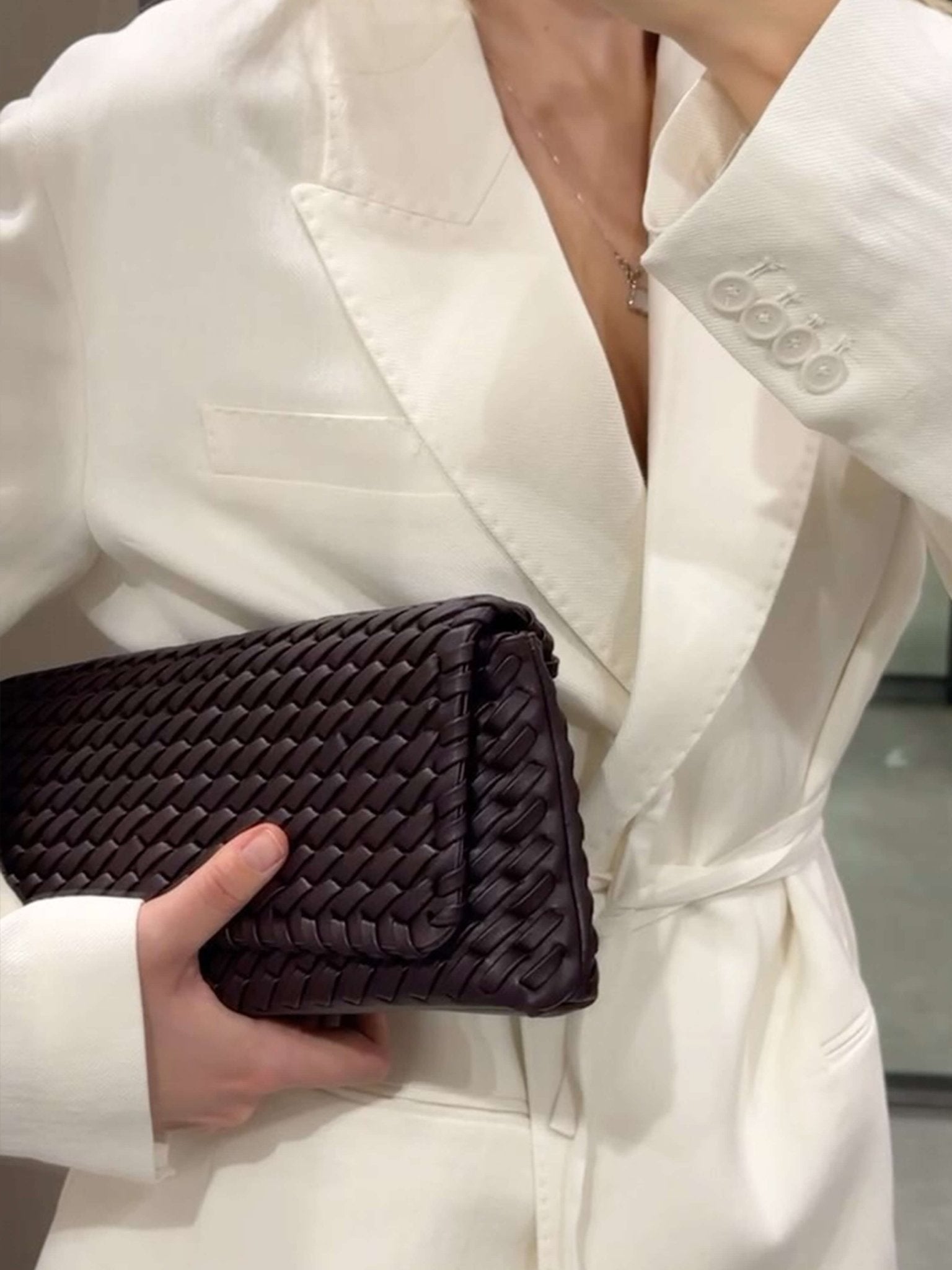 LUNÉE Clutch