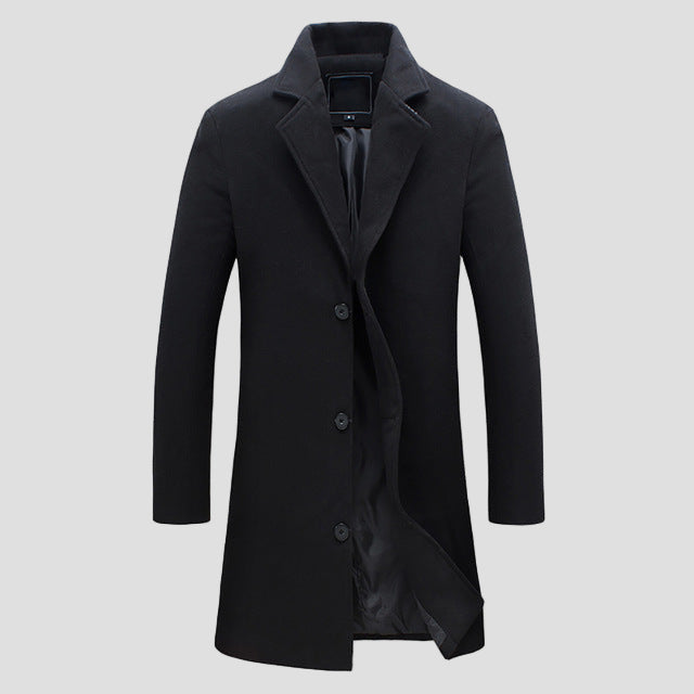 Men’s Coat with Collar and Straight Closure