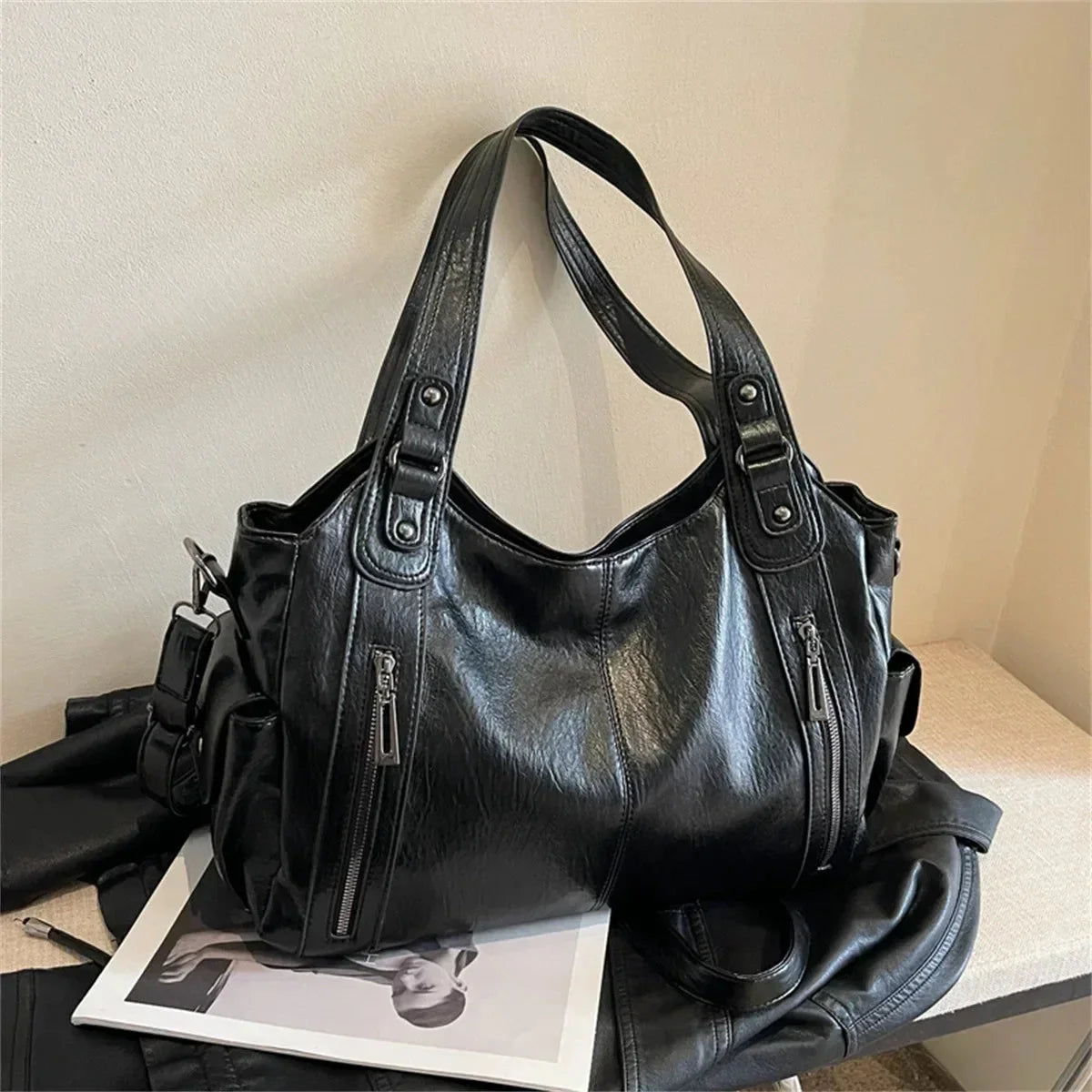 Layla Shoulder Bag