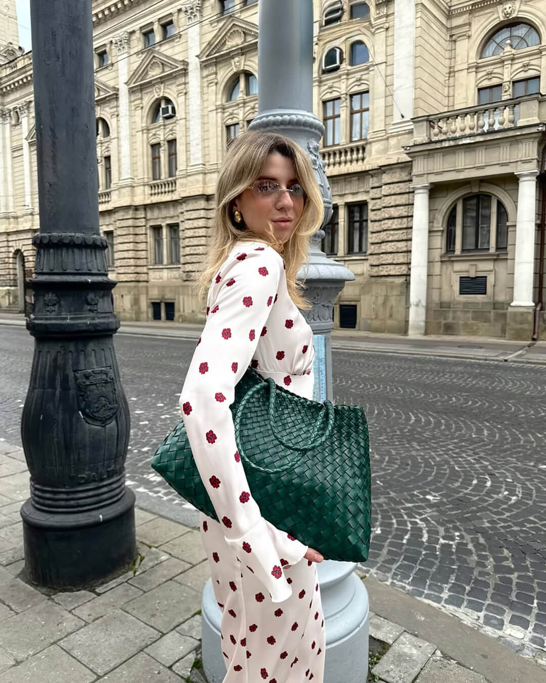 Madeleine Woven Bag Medium