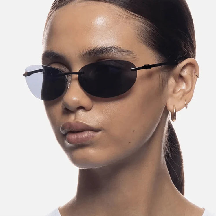 Scarlett Oval Retro Sunglasses