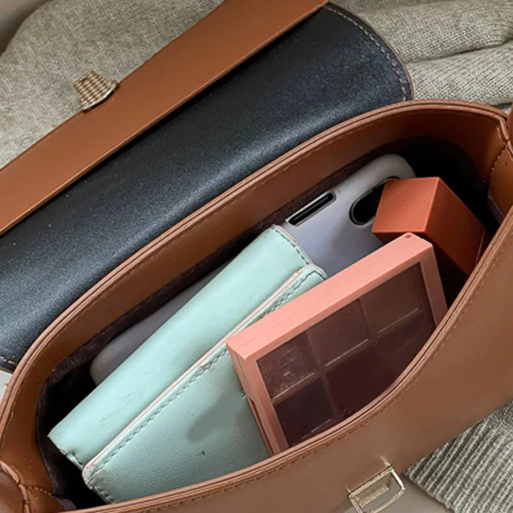 Tally Vintage Shoulder Bag